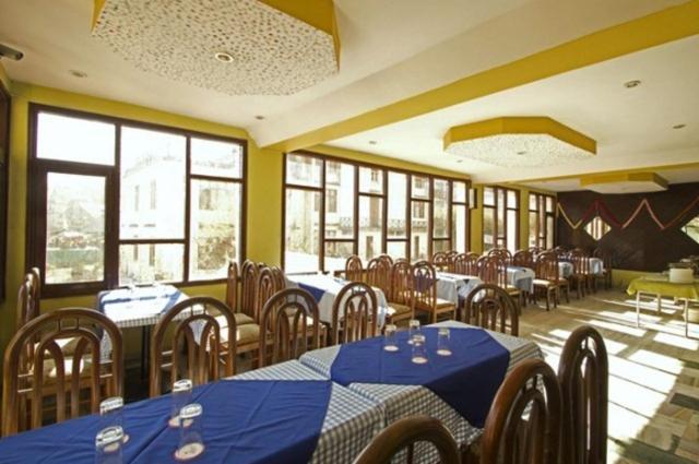 Hotel Sitara International Manāli Extérieur photo