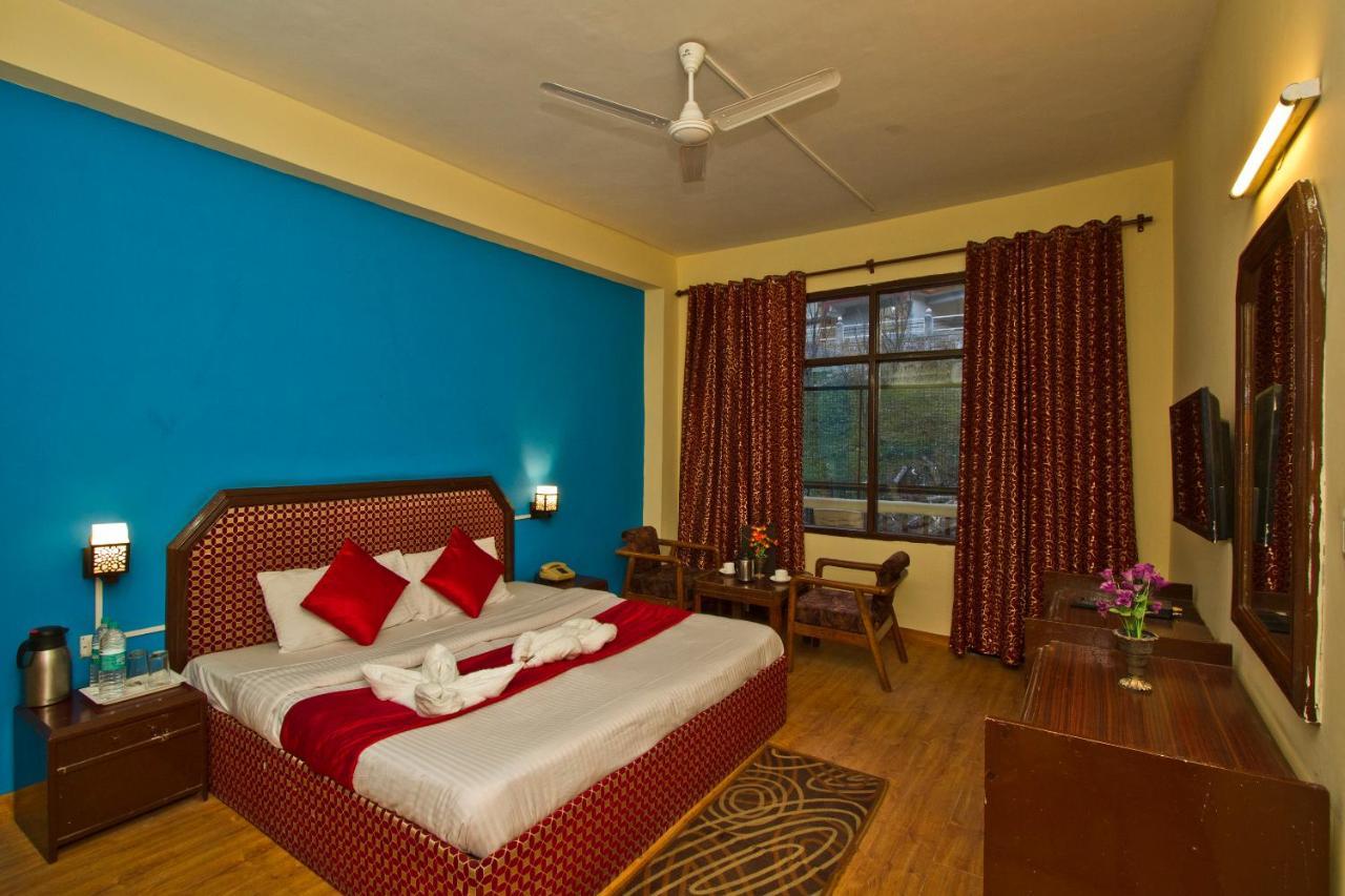 Hotel Sitara International Manāli Extérieur photo