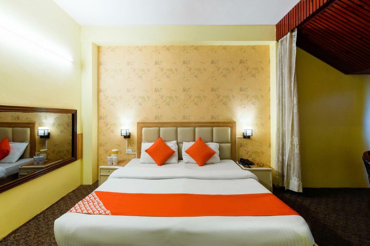 Hotel Sitara International Manāli Extérieur photo