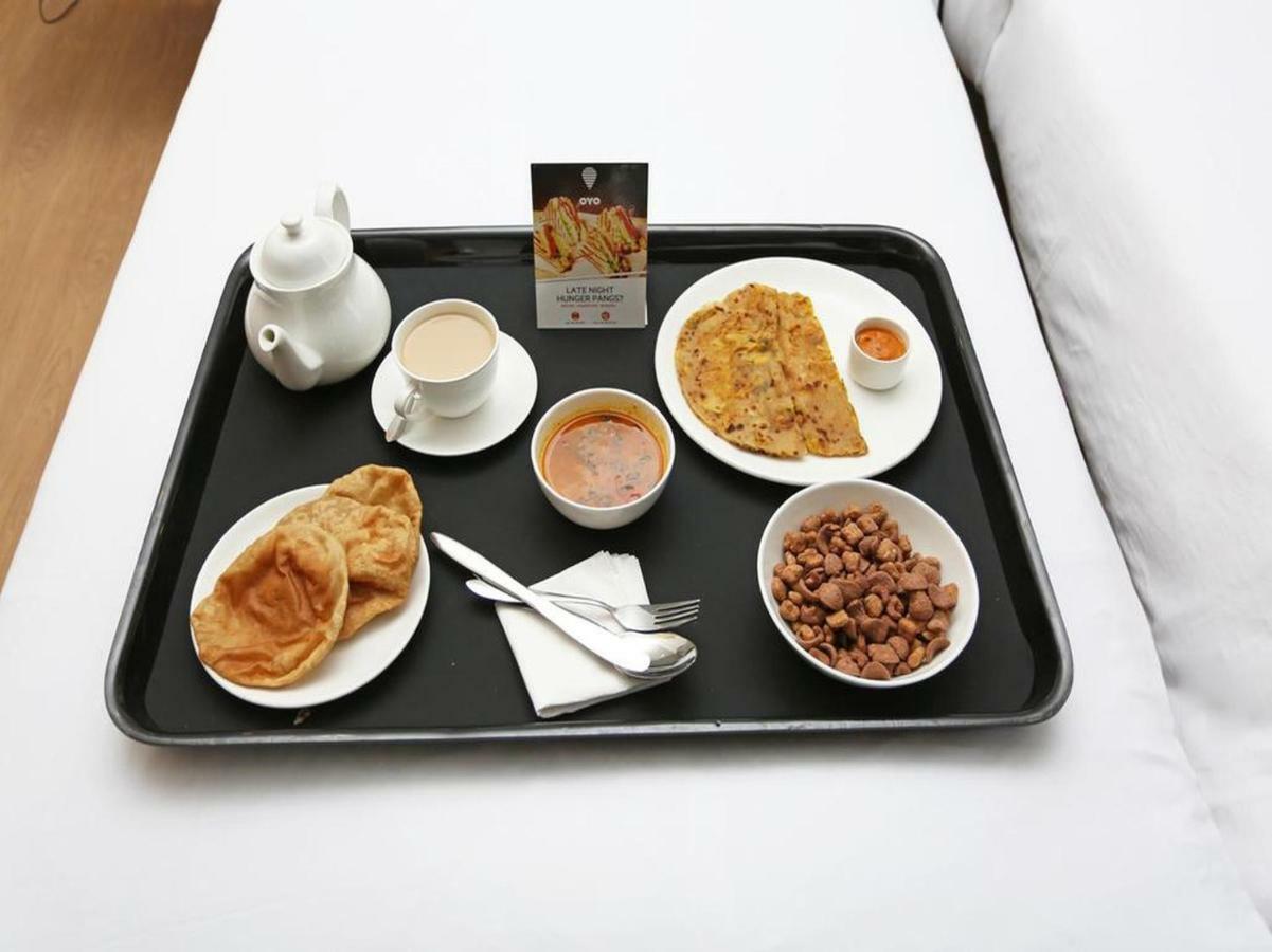 Hotel Sitara International Manāli Extérieur photo